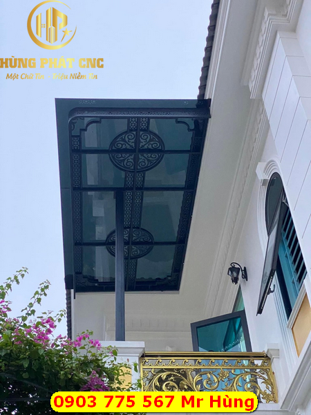 Xưởng gia công mái kính mỹ thuật Quận 9