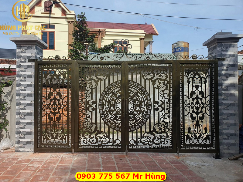 Thi công cửa cổng sắt CNC ở Quận 2