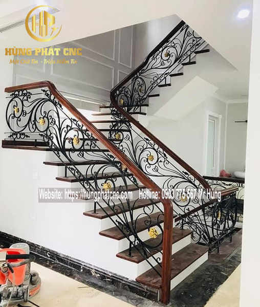 Làm cầu thang sắt Quận 4
