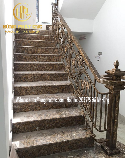 Làm cầu thang sắt Quận 10