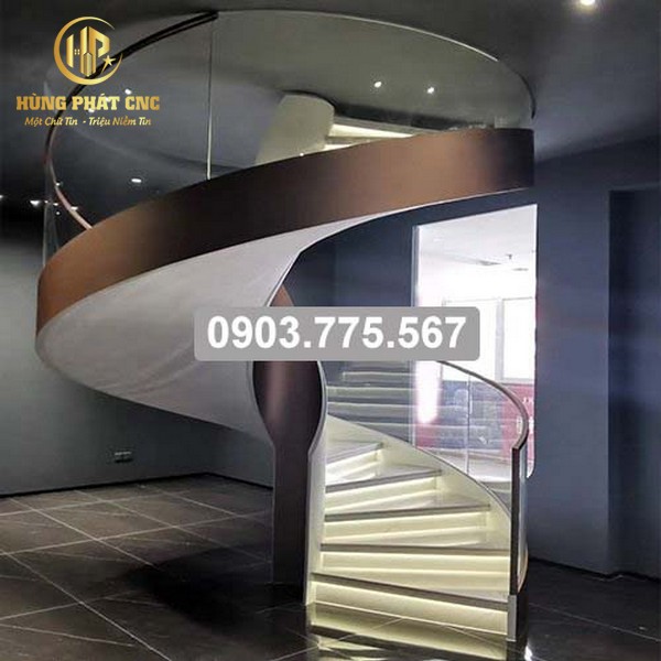 Thợ làm cầu thang xoắn mỹ thuật Quận 2
