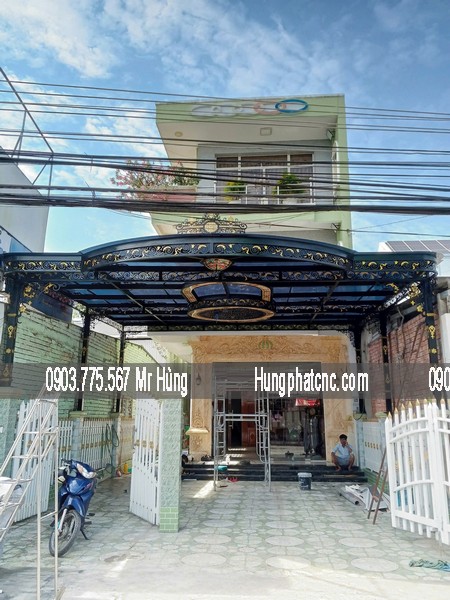 Hãy để HÙNG PHÁT CNC đồng hành cùng bạn trong việc nâng tầm giá trị ngôi nhà với những mẫu mái kính sắt mỹ thuật đẹp, bền và hiện đại nhất!#1 Mái kính sắt mỹ thuật Phú Nhuận