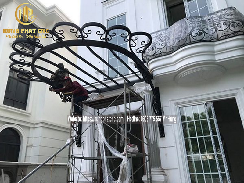 Mái kính sắt mỹ thuật tân cổ điển – #1 Sx lắp đặt Mái kính sắt mỹ thuật Bình Dương