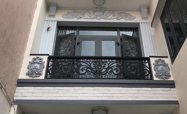 Làm Ban Công CNC Tại Quận 3: Mẫu Ban Công Sắt Nghệ Thuật Đẹp, Bền, Giá Tốt - HÙNG PHÁT CNC