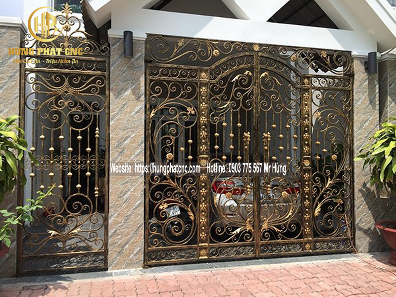 Làm Cửa Cổng Sắt Mỹ Thuật Tại TPHCM