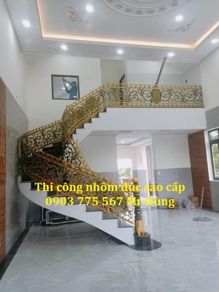 【#1】Làm cầu thang nhôm đúc tại Quận 9