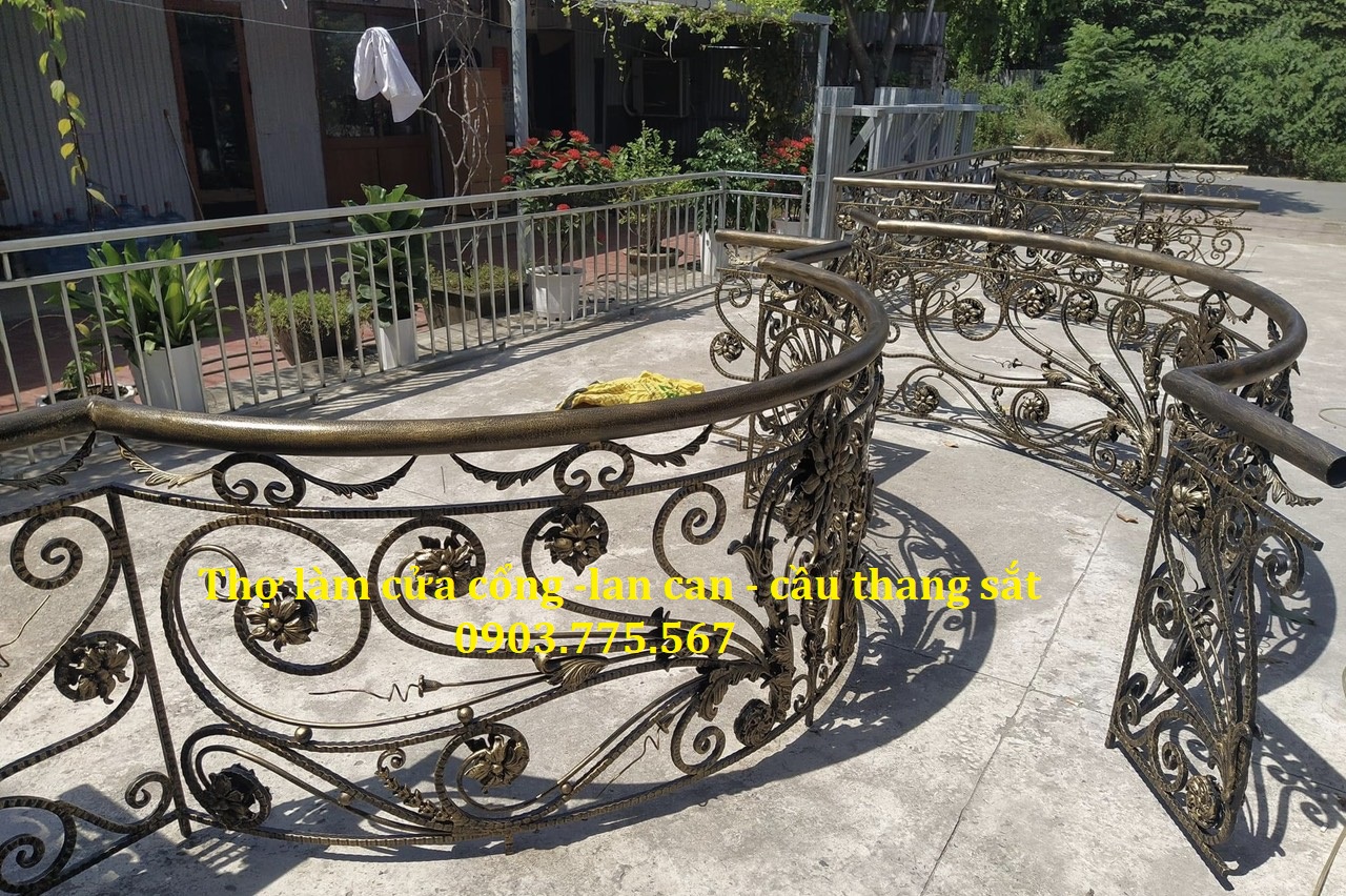 Lan Can - Ban Công Sắt Mỹ Thuật Đà Nẵng